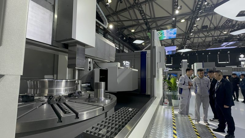 摇臂钻床钻孔极限：揭秘最大钻孔直径之谜**